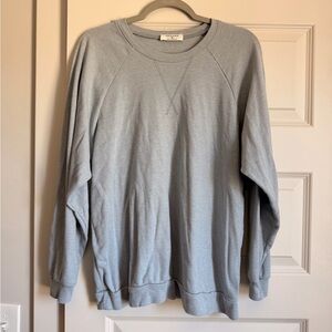 Worn once. Zenana lightweight sweatshirt. Medium